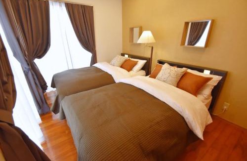 Okinawa House | Guest House Tsukishiro
