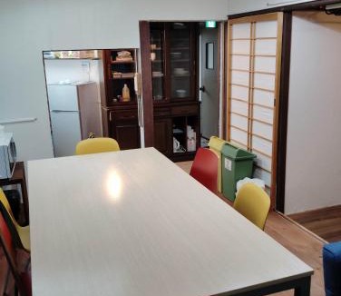 Isinomaki Apartment | Guesthouse MARU 1日1組 犬と泊まれる貸切の民泊 丸 ファミリー グループ向け民家の宿 Vintage House, Parking, Free Wifi, Smoke free