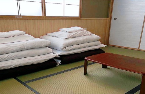 Fujikawaguchiko Hotel | Guesthouse Orange Cabin