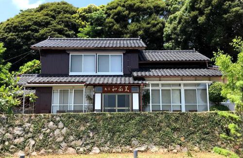 Iki House | Guesthouse Wasabi