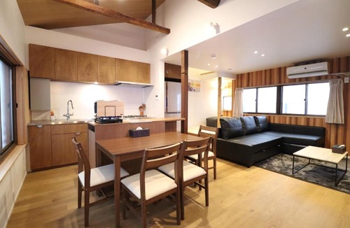 Higashishinsaibashi Villa | H-Shinsaibashi アッシュ心斎橋