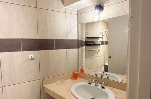San Antonio House | Habitación con baño privado en Miraflores