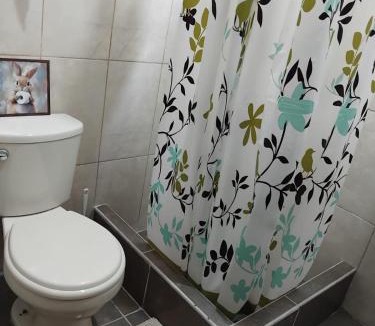Chorrillos Apartment | Habitación privada cómoda con WiFi y escritorio