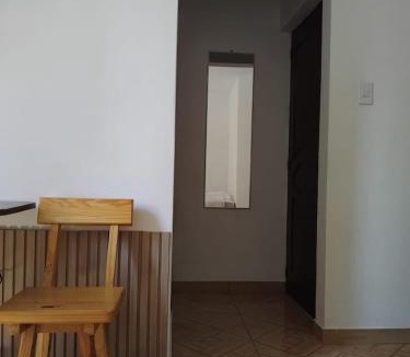 Chorrillos Apartment | Habitación privada cómoda con WiFi y escritorio
