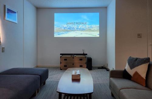Echo Land House | Hakuba Echoland Cottage by JAMSZ ROYALE