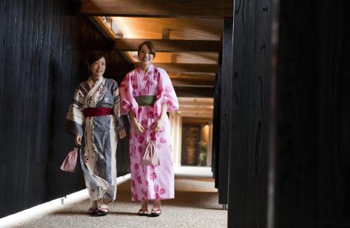 Sumoto Onsen Hotel | Hanagoyomi