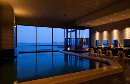 Sumoto Onsen Hotel | Hanagoyomi