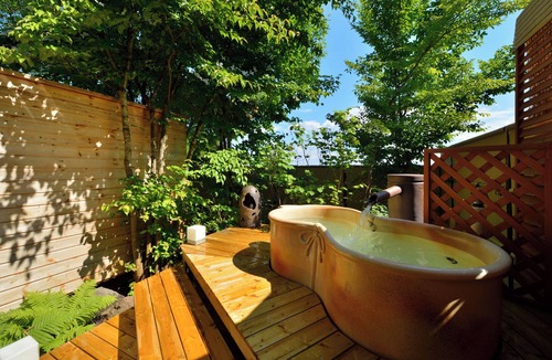 Inawashiro Hotel | Healing Inn White Pension
