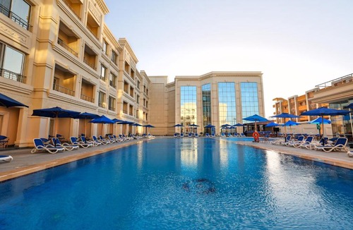 Al-Muntazah Hotel | Helnan Mamoura Hotel & Events Center