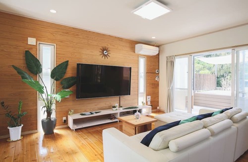 Nakama Hotel | Hermit Hills Okinawa