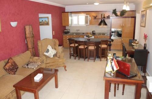 El Hadaba Hostel | Herrmes Hostel اجانب فقط
