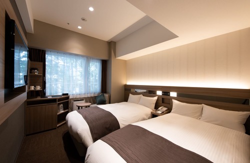 Nishinomiya Hotel | Hewitt Koshen