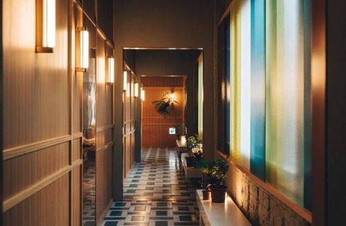 Nihonbashi Hotel | High Ceiling Room in Your Quiet Zen Hotel in the city