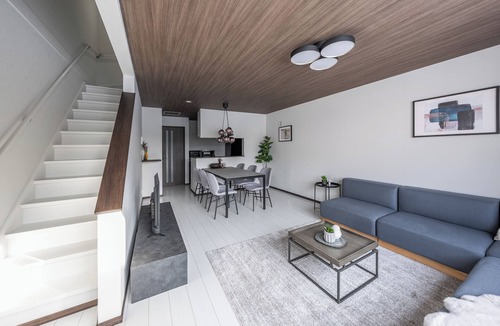 Niseko House | HILLS NISEKO A
