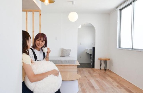 Nishikimachi Apartment | hoho 高松駅 港近くの1日2組限定の貸切宿