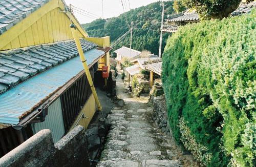 Nachikatsuura House | Homestay at Remote Organic Farm