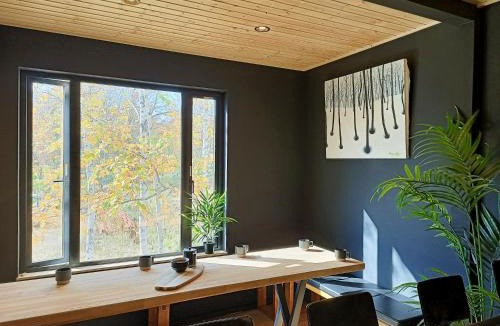Niseko Cabin | Hooting Owl private ski chalet