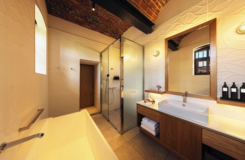 Nara Hotel | HOSHINOYA Nara Prison