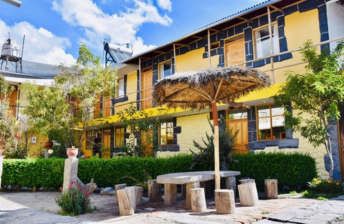 Yanque Hotel | Hospedaje Roly