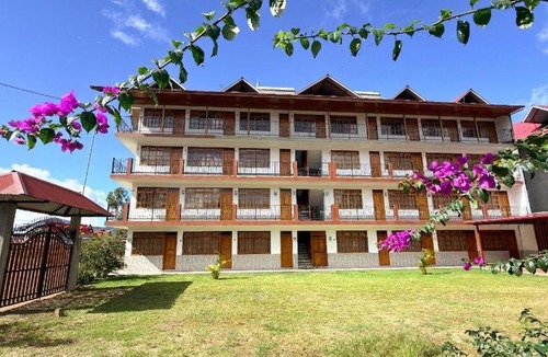 Oxapampa Hotel | Hospedaje YANESHA