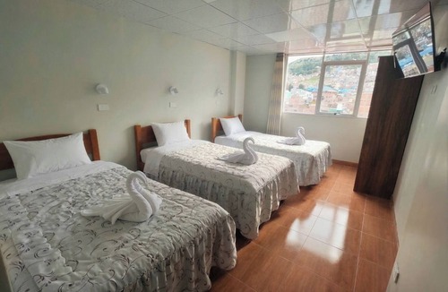 Lake Titicaca - Puno Hostel | Hostal Sariri