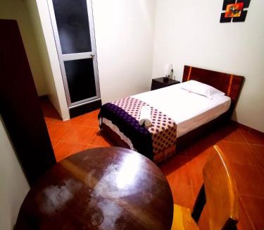 San Ramon House | Hostal "Vista del Valle"