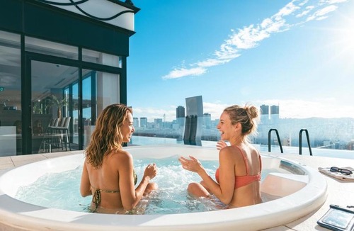 Maejima Hotel | Hotel Aqua Citta Naha