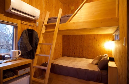 Shari Hostel | HOTEL BOTH