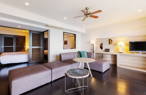 Fuchaku Hotel | Hotel building suite capacity 4 people 6278 /Kunigami County Okinawa