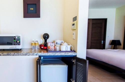 Fuchaku Hotel | Hotel Building Kafuu Suite Capacity 2 people /Kunigami County Okinawa
