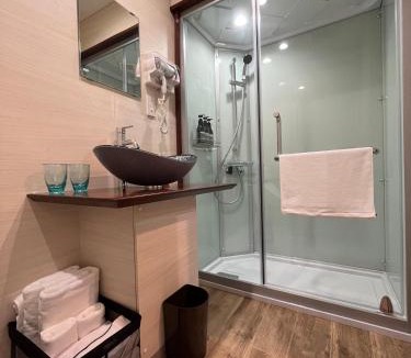 Nishiki Hotel | HOTEL ERENOA