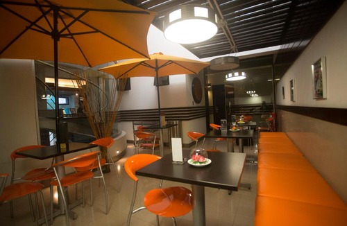Independencia Hotel | Hotel Ginebra