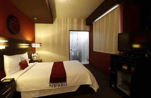 Independencia Hotel | Hotel Ginebra