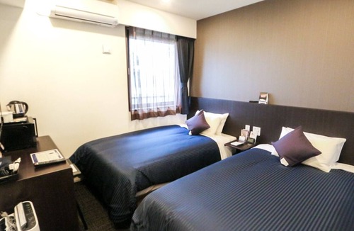 Chinatown Hotel | HOTEL LiVEMAX Yokohama Stadium Mae