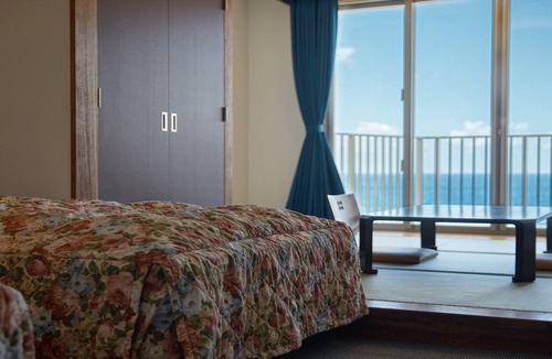 Onna Hotel | Hotel Miyuki Beach