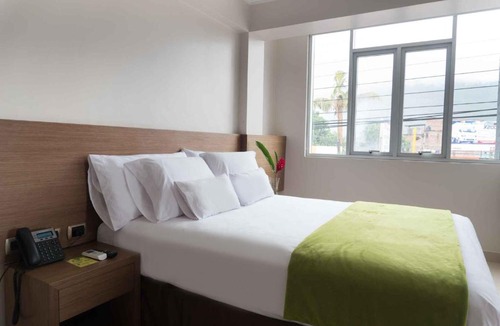 Pichanaqui Hotel | Hotel Monte Cafeto INN