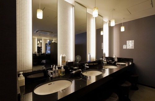 Karasumaoike Hotel | Hotel Monterey Kyoto