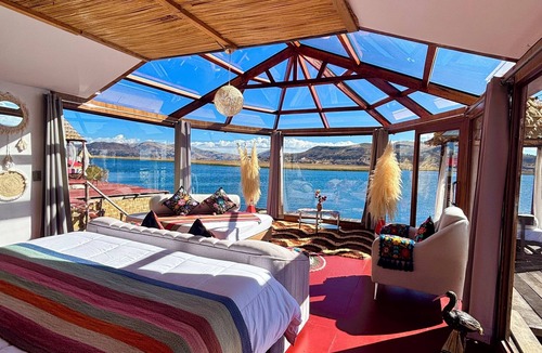 Puno Cabin | Hotel on Lake Titicaca with lake views