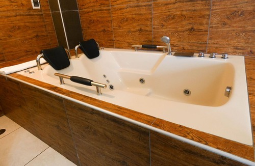 Tacna Hotel | Hotel Plaza by DOT Light