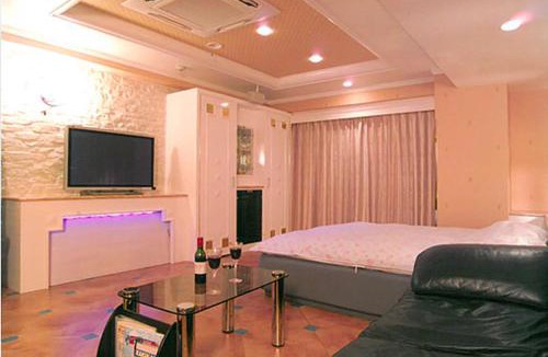 Kita Ward Hotel | Hotel Queen's Court -ホテル クインズコート-