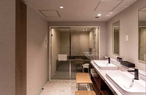 Meiwa Hotel | HOTEL R9 Premium Kawamataekimae