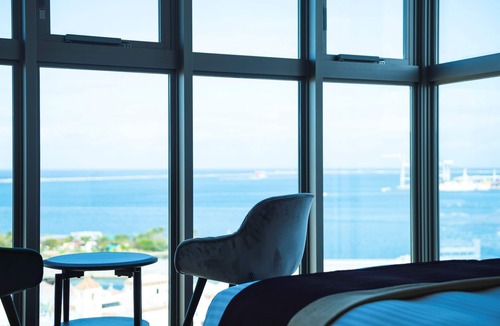 Naha City Centre Hotel | HOTEL SANSUI NAHA Ryukyu Onsen Naminoue-No-Yu