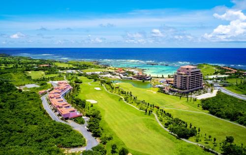 Arazato Resort | Hotel Shigira Mirage