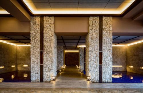 Arazato Resort | Hotel Shigira Mirage