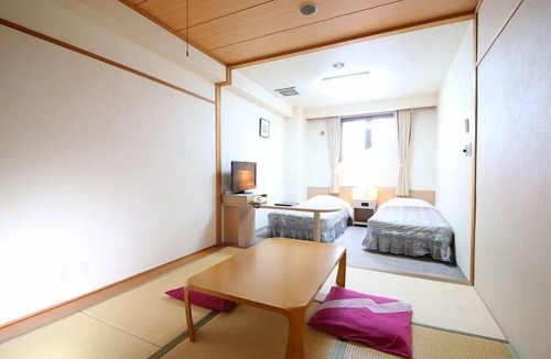 Yamanouchi Hotel | Hotel Tagawa
