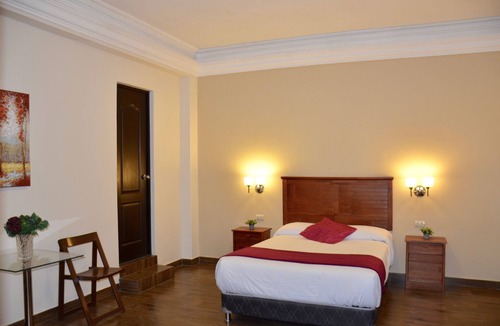 Historical Center Hotel | Hotel Tito