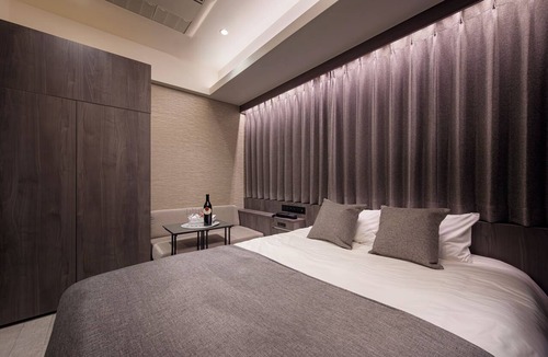 Ichikawa Hotel | HOTEL TWIN FLAG
