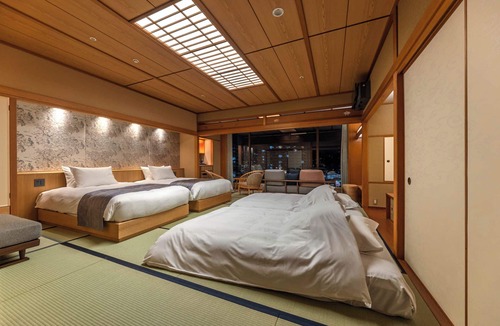 Takarazuka House | Hotel Wakamizu