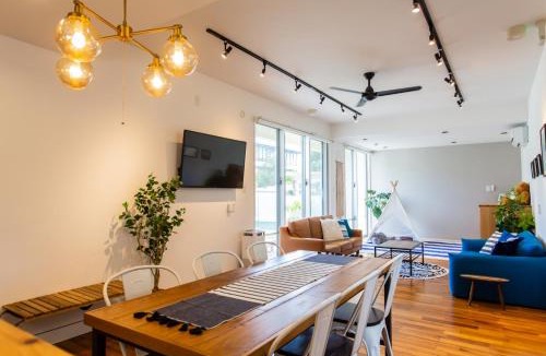 Yabu House | Hotel YANBARUNIA Nago