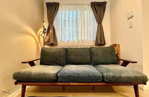 Sawara-ku House | HOUSTAY NISHIJIN B Private House with Parking